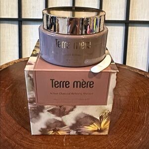 Terre Mere Active Charcoal Refining Masque  NEW Detox & Purify Full Size